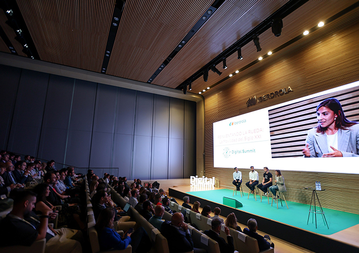 Foto Iberdrola anuncia una inversión de 4.000 millones de euros en I+D+i hasta 2030 en su IX Edición del Digital Summit.